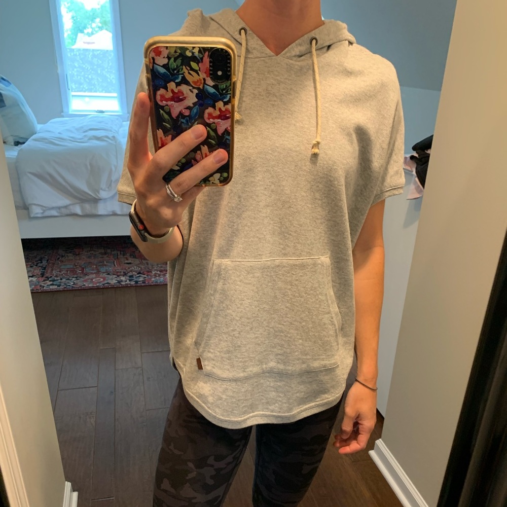 Women’s burton sweatshirt